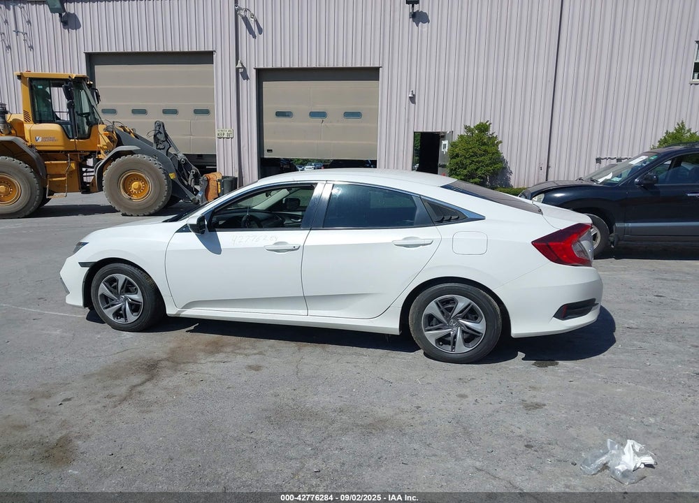 2019 HONDA CIVIC LX VIN: 2HGFC2F68KH557800