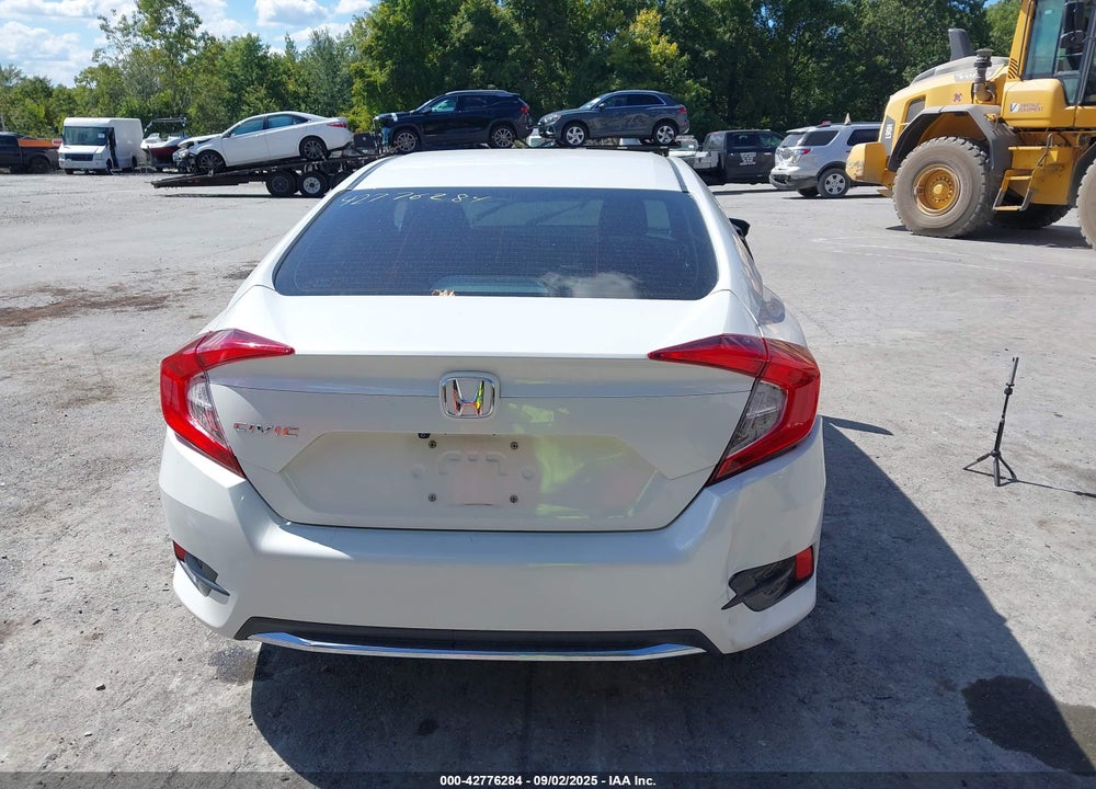 2019 HONDA CIVIC LX VIN: 2HGFC2F68KH557800