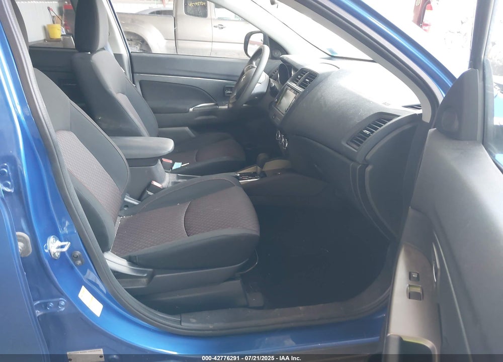 2019 MITSUBISHI OUTLANDER SPORT VIN: JA4AR3AUXKU003555