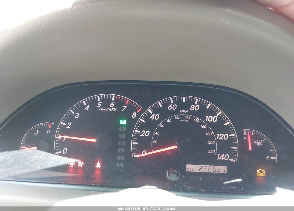 2005 TOYOTA CAMRY LE VIN: 4T1BE32K35U012049