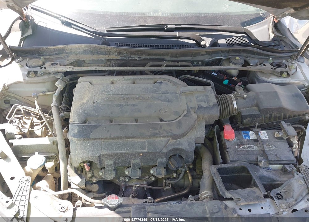2017 HONDA ACCORD EX-L V6 VIN: 1HGCR3F84HA016288