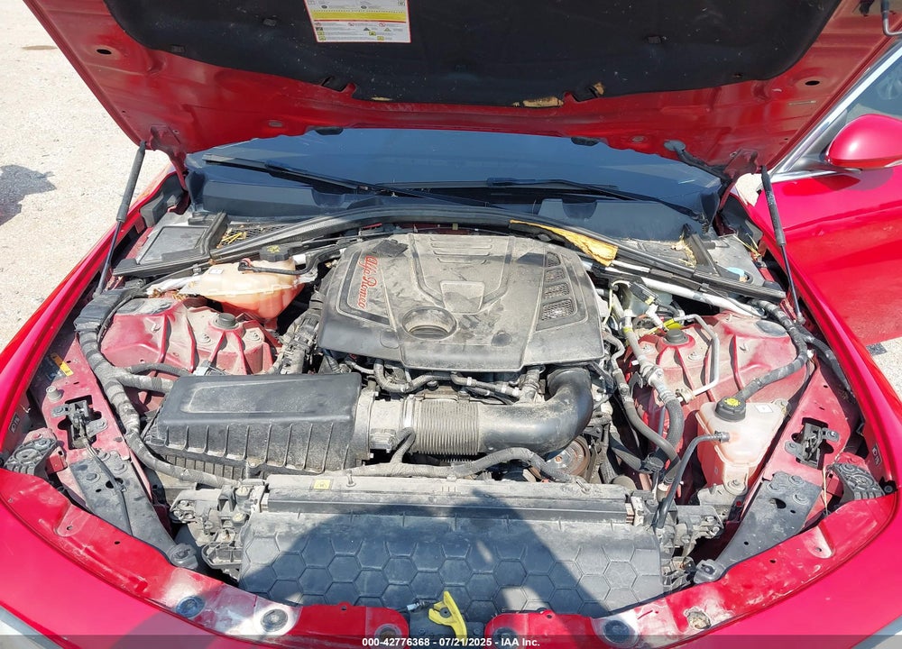 2017 ALFA ROMEO GIULIA VIN: ZARFAEDN3H7550294