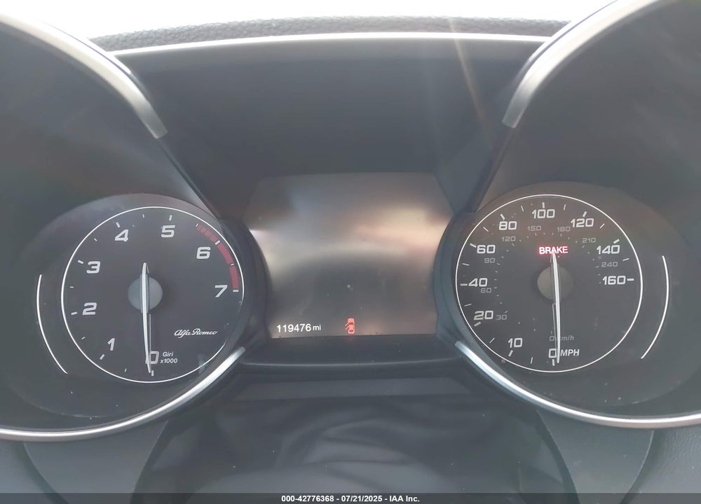 2017 ALFA ROMEO GIULIA VIN: ZARFAEDN3H7550294