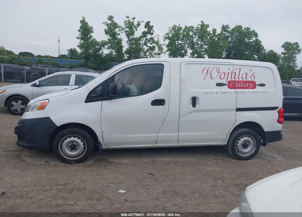 2017 NISSAN NV200 VIN: 3N6CM0KNXHK692117