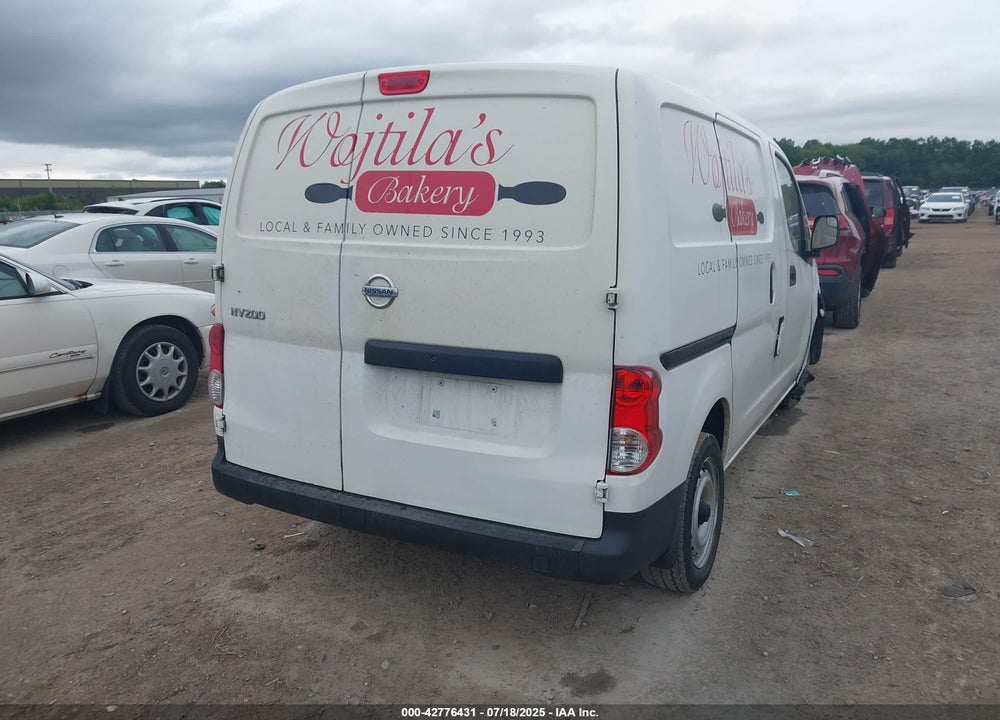 2017 NISSAN NV200 VIN: 3N6CM0KNXHK692117