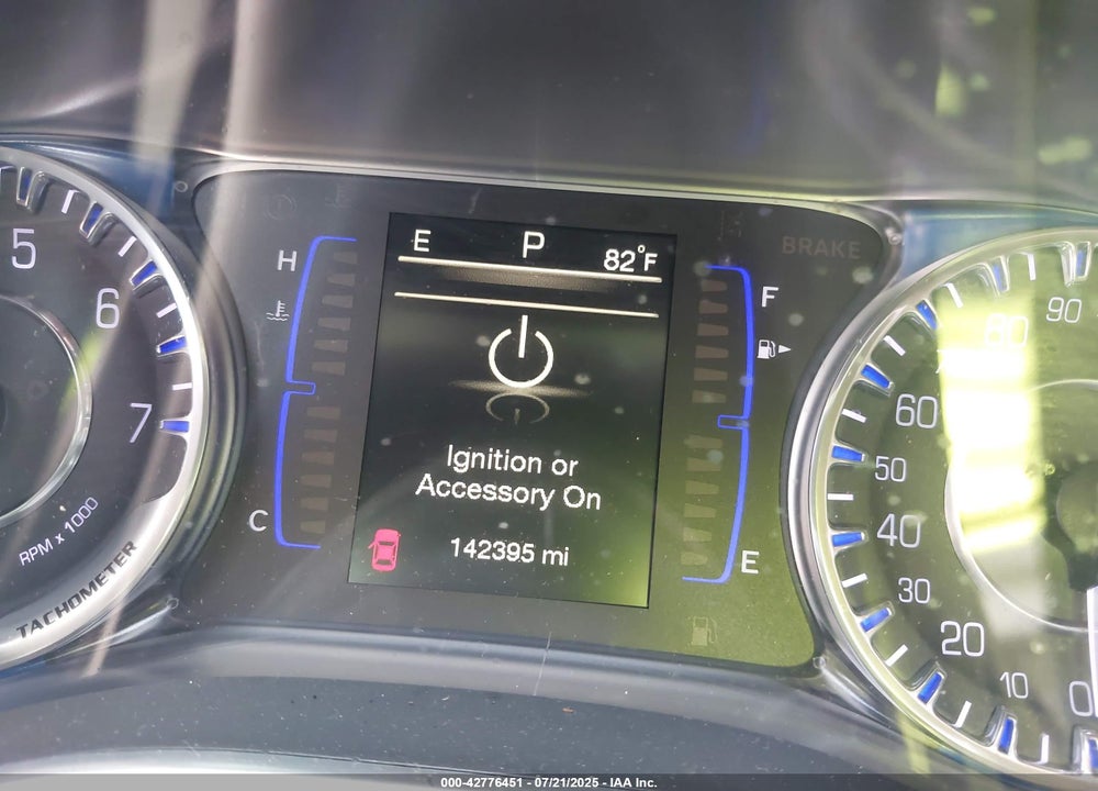 2016 CHRYSLER 200 VIN: 1C3CCCFB3GN153911