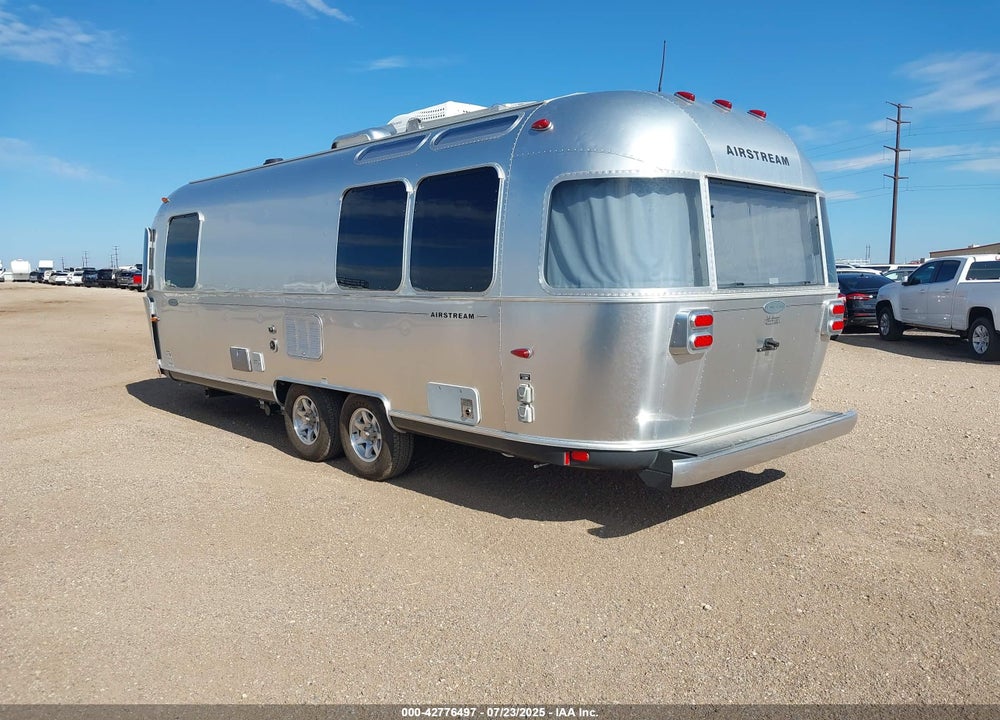2013 AIRSTREAM 25' BUMPER PULL TRAVEL TRAILER VIN: 1STJ9YJ20DJ527269