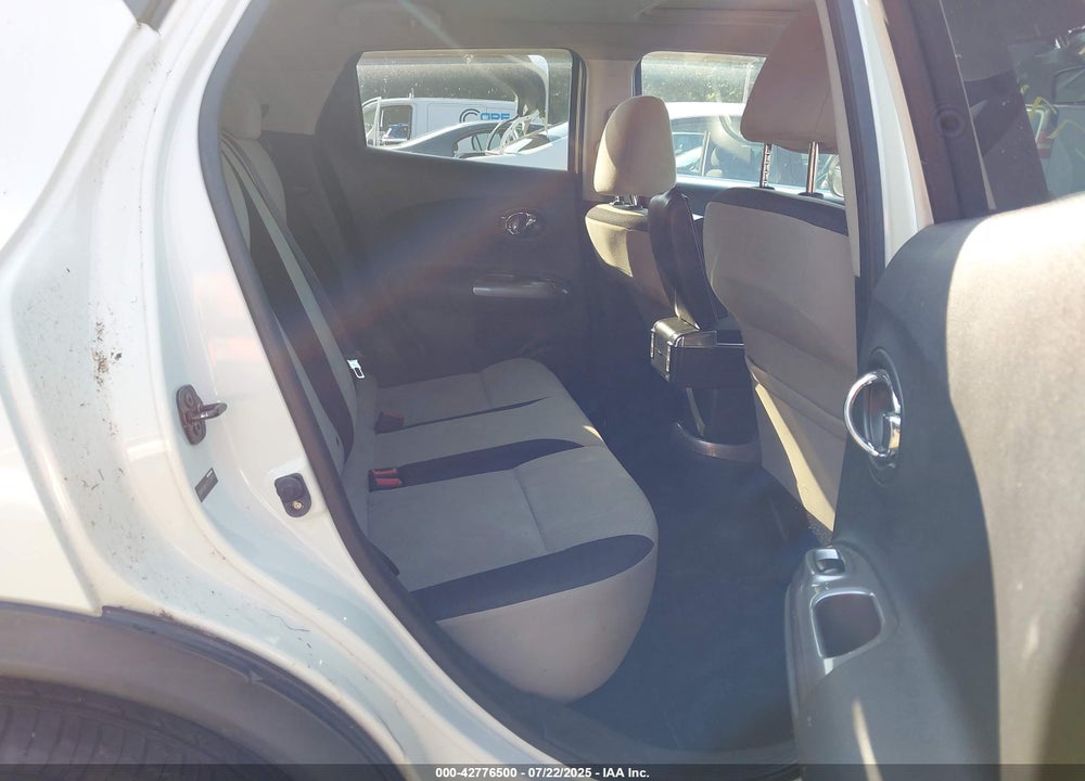 2012 NISSAN JUKE VIN: JN8AF5MV1CT125974