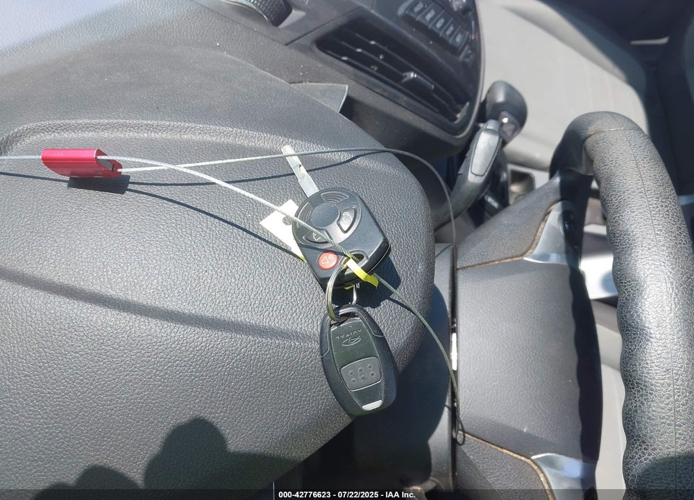 2015 FORD ESCAPE VIN: 1FMCU9GX2FUA38979