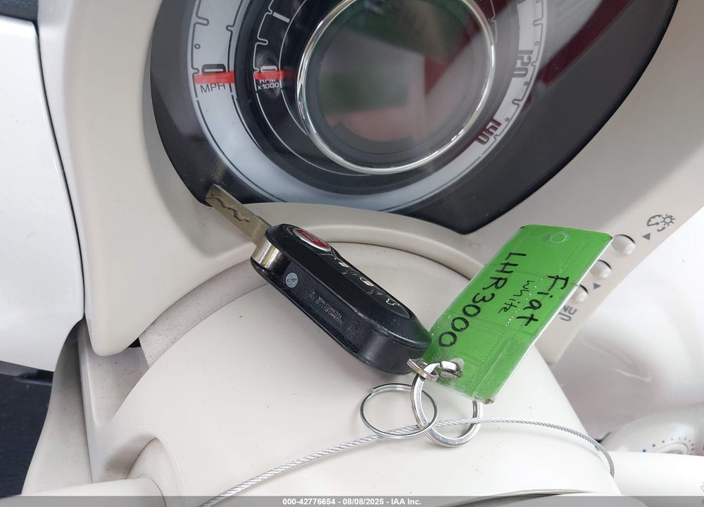 2014 FIAT 500 VIN: 3C3CFFAR8ET275691