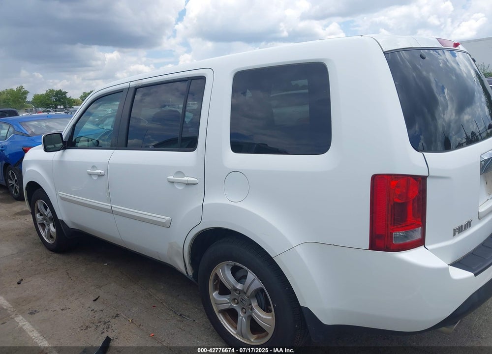 2013 HONDA PILOT VIN: 5FNYF3H67DB036156