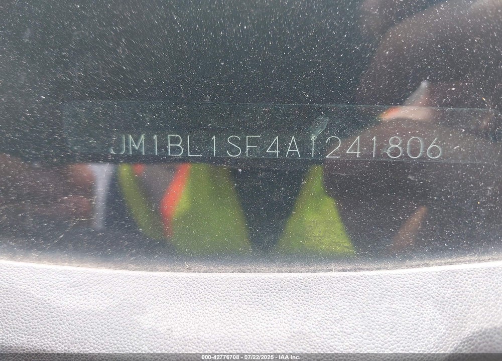 2010 MAZDA 3 VIN: JM1BL1SF4A1241806