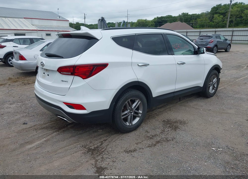 2017 HYUNDAI SANTA FE SPORT 2.4L VIN: 5NMZU3LB5HH002011