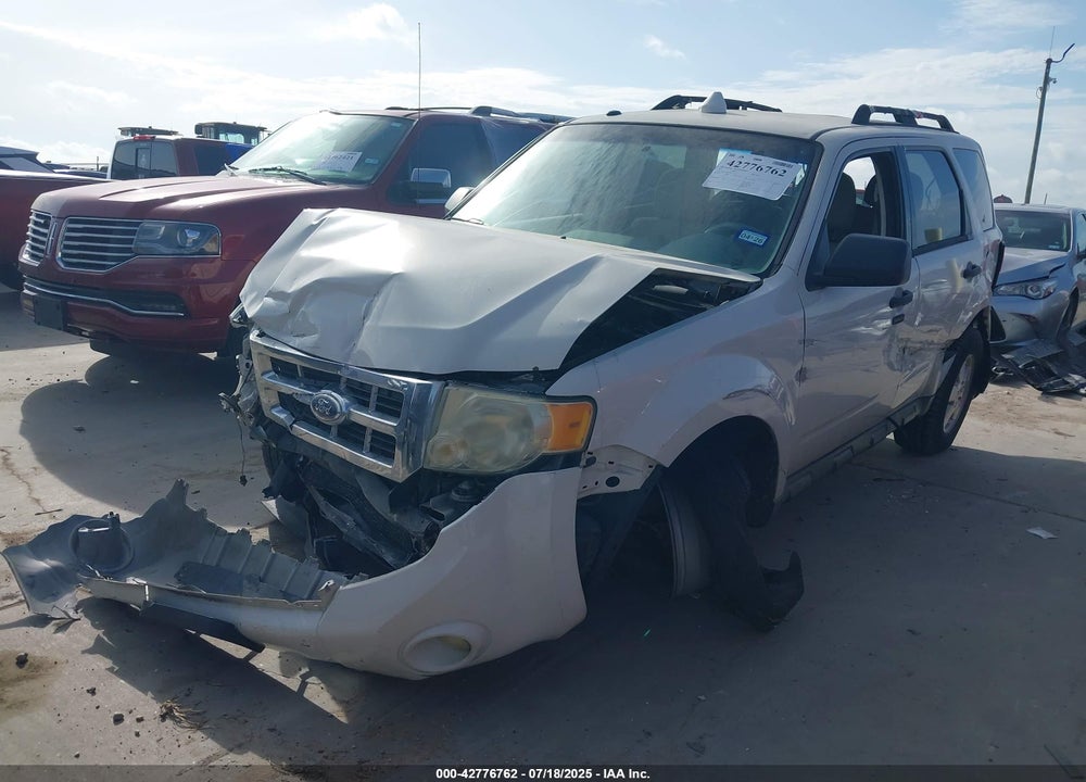 2011 FORD ESCAPE VIN: 1FMCU0D77BKC43137