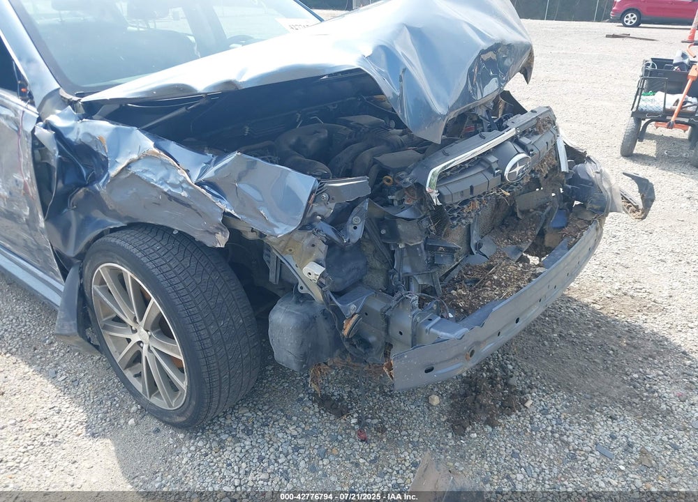 2014 SUBARU LEGACY VIN: 4S3BMCH64E3010589