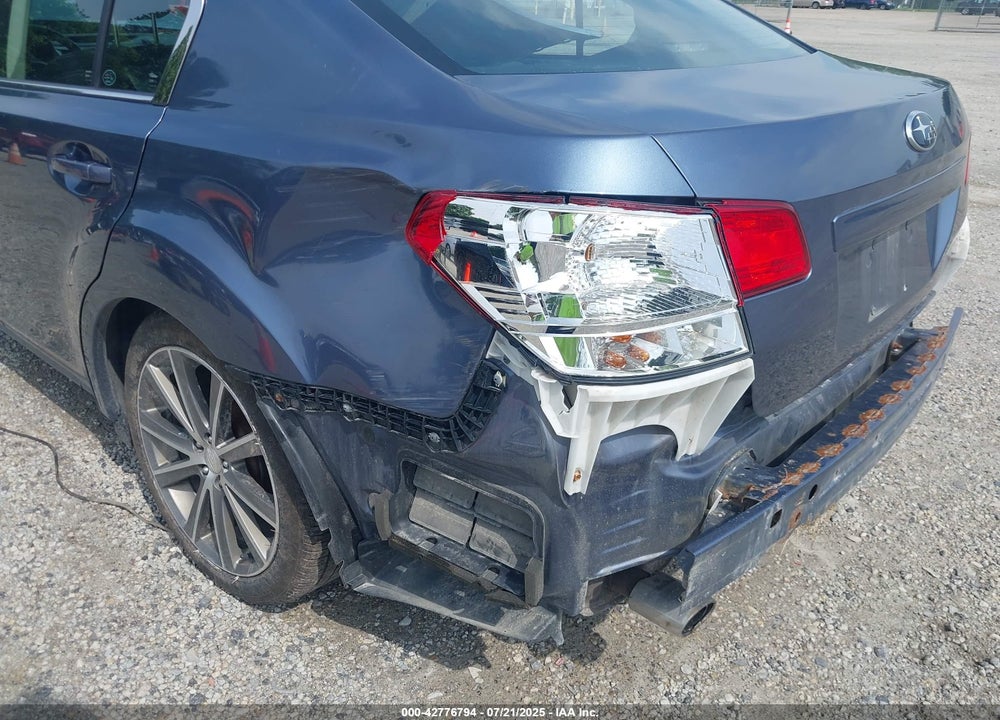 2014 SUBARU LEGACY VIN: 4S3BMCH64E3010589