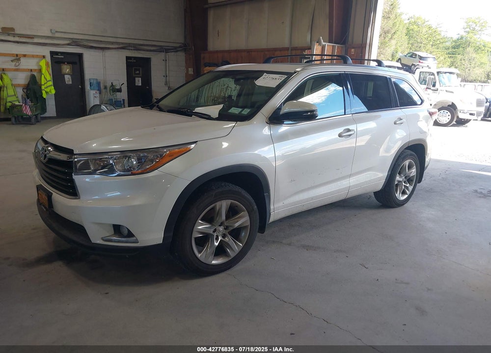 2015 TOYOTA HIGHLANDER VIN: 5TDDKRFH1FS117329