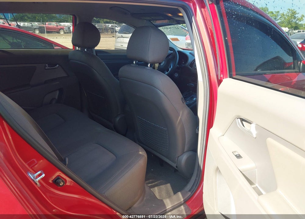2012 KIA SPORTAGE VIN: KNDPBCA28C7343256