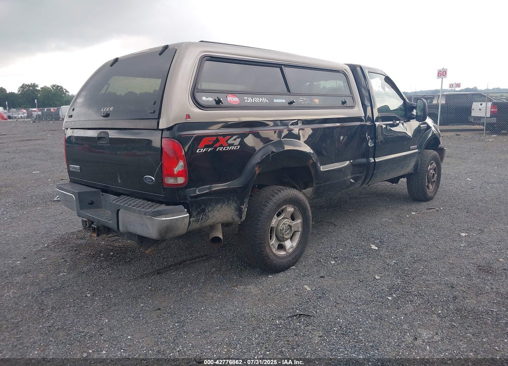 2005 FORD F-350 XL/XLT VIN: 1FTWF31P05EB04374