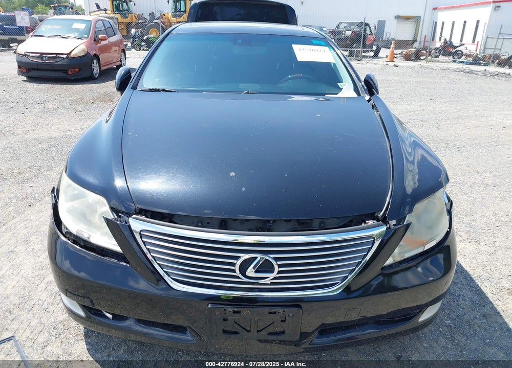 2009 LEXUS LS460 VIN: JTHCL46F095003664