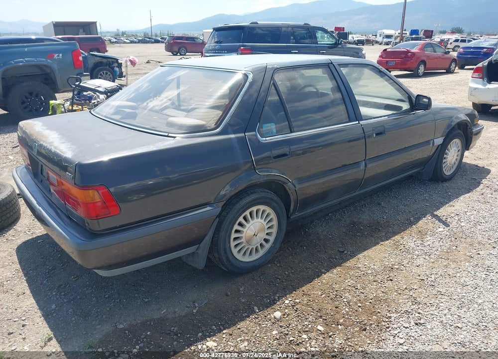 1989 HONDA ACCORD SEI VIN: 1HGCA5654KA025685