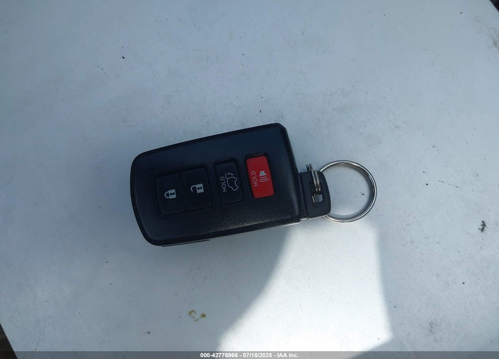 2018 TOYOTA RAV4 VIN: JTMRFREV9JJ254509