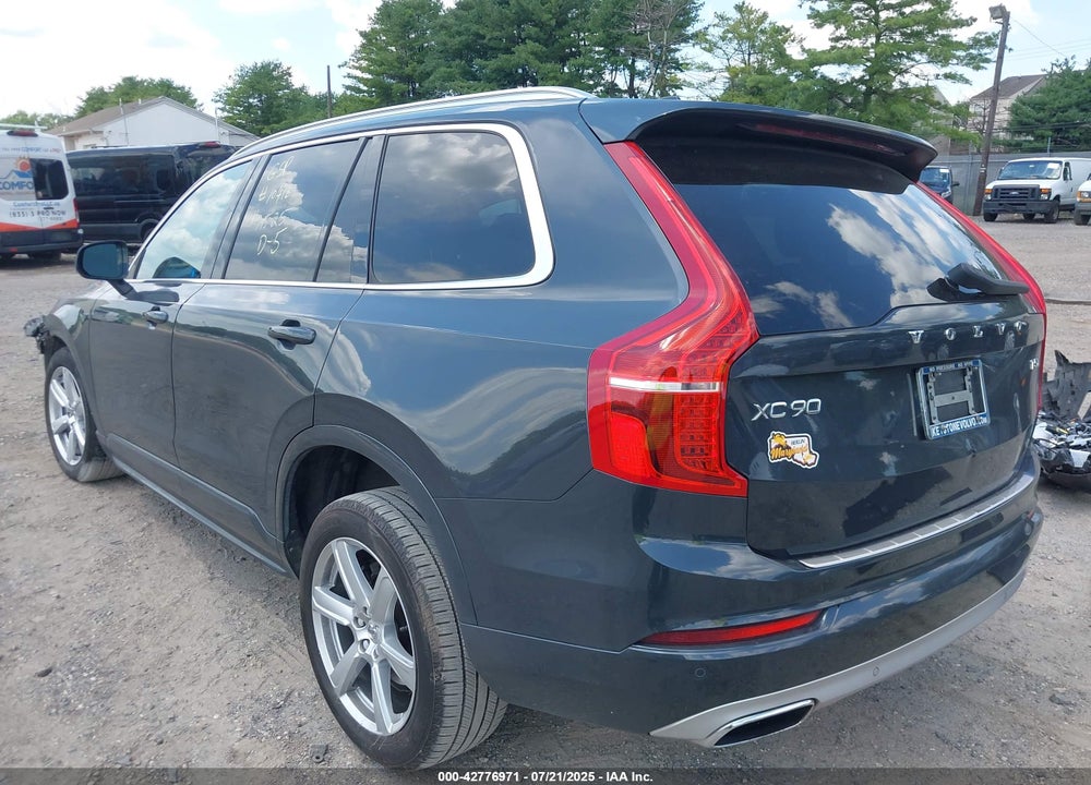 2021 VOLVO XC90 VIN: YV4102PKXM1761574