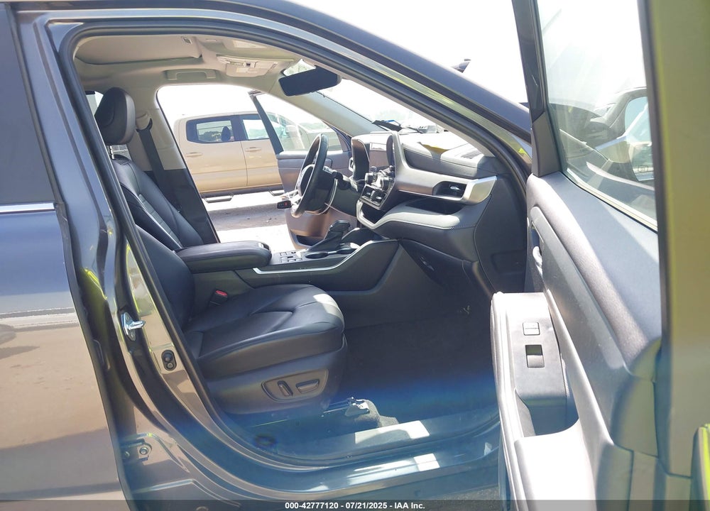 2023 TOYOTA HIGHLANDER VIN: 5TDKDRBH7PS008219