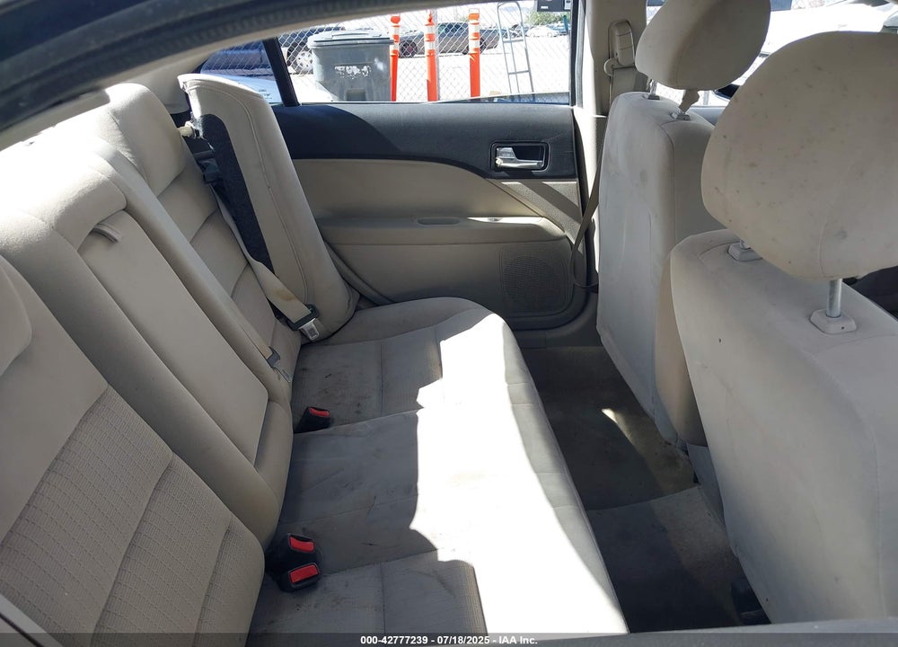 2007 FORD FUSION S VIN: 3FAHP06Z57R114306
