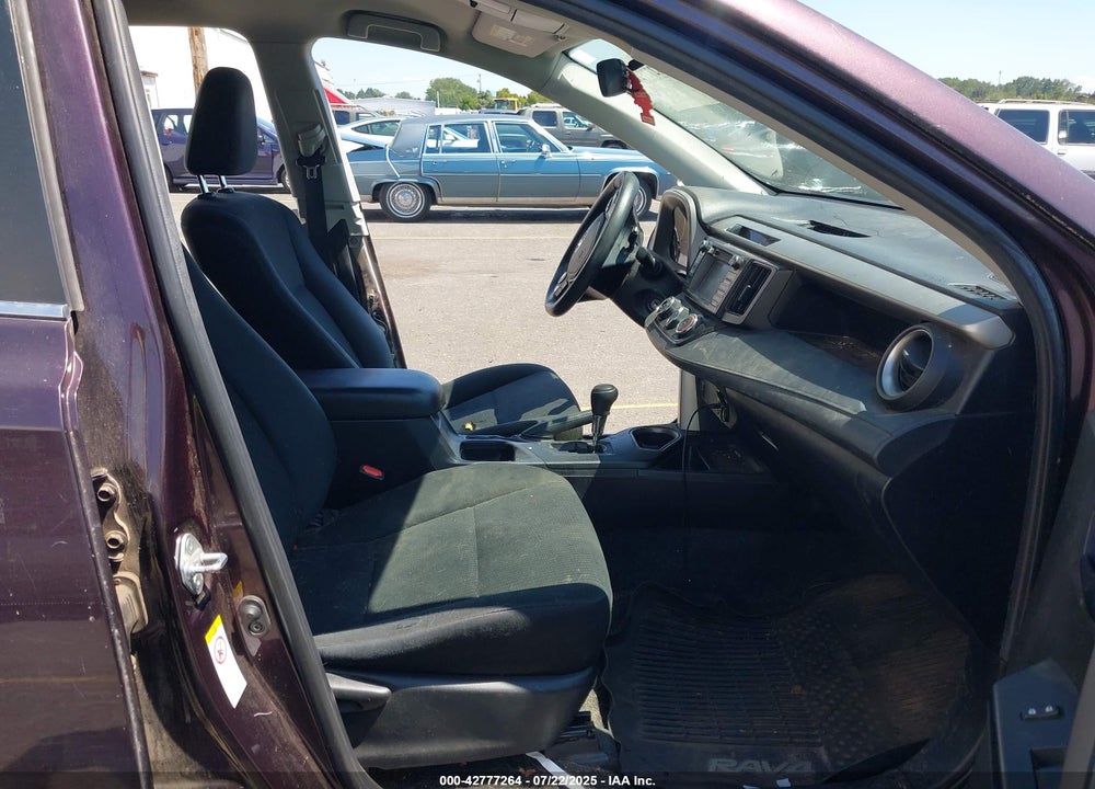 2018 TOYOTA RAV4 VIN: 2T3BFREV4JW713805