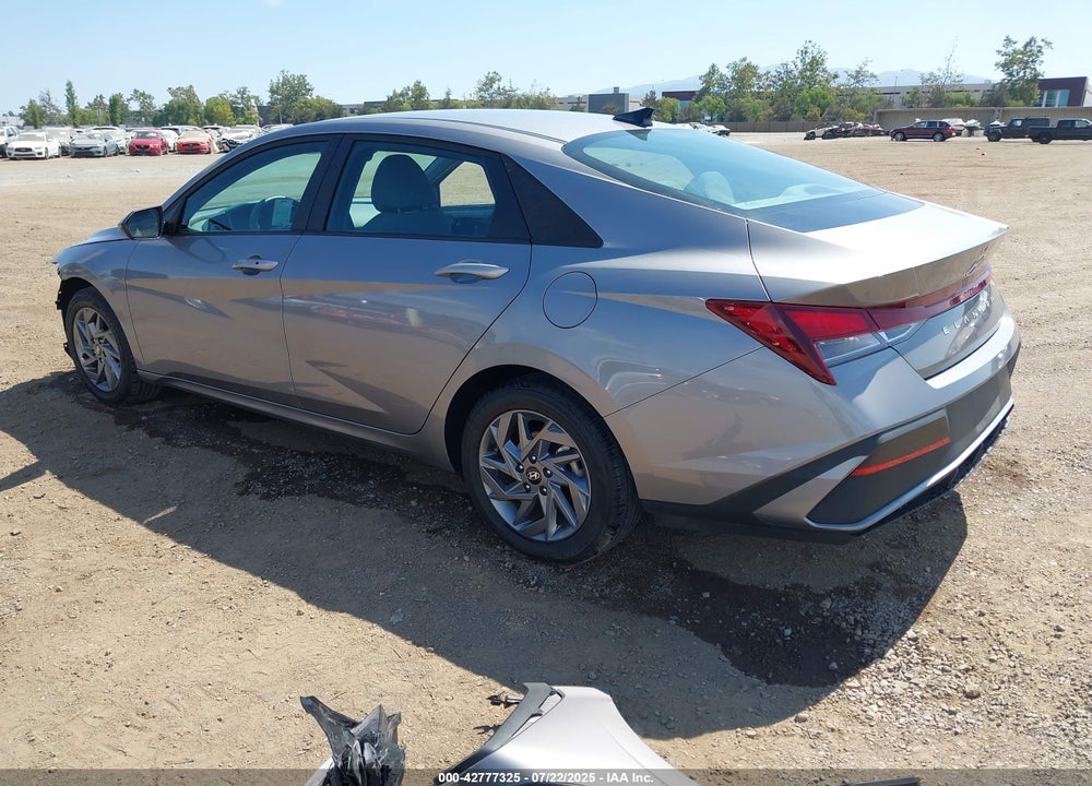 2024 HYUNDAI ELANTRA VIN: KMHLM4DGXRU665523