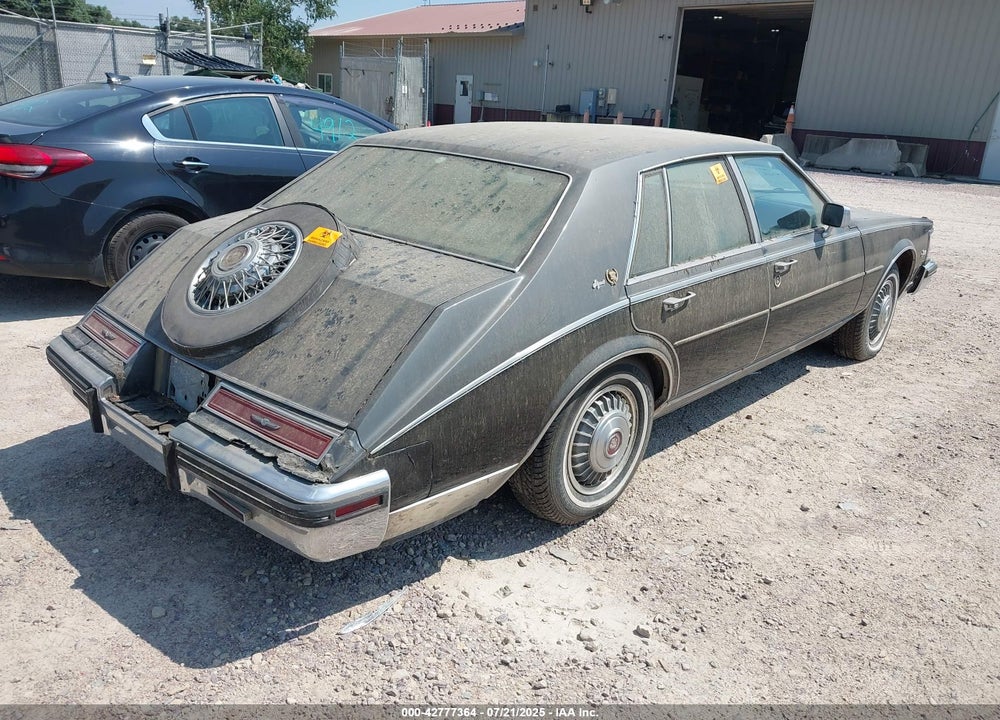1982 CADILLAC DEVILLE VIN: 1G6AD4782C9204118