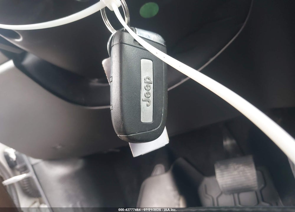 2015 JEEP RENEGADE VIN: ZACCJBDT4FPB30473