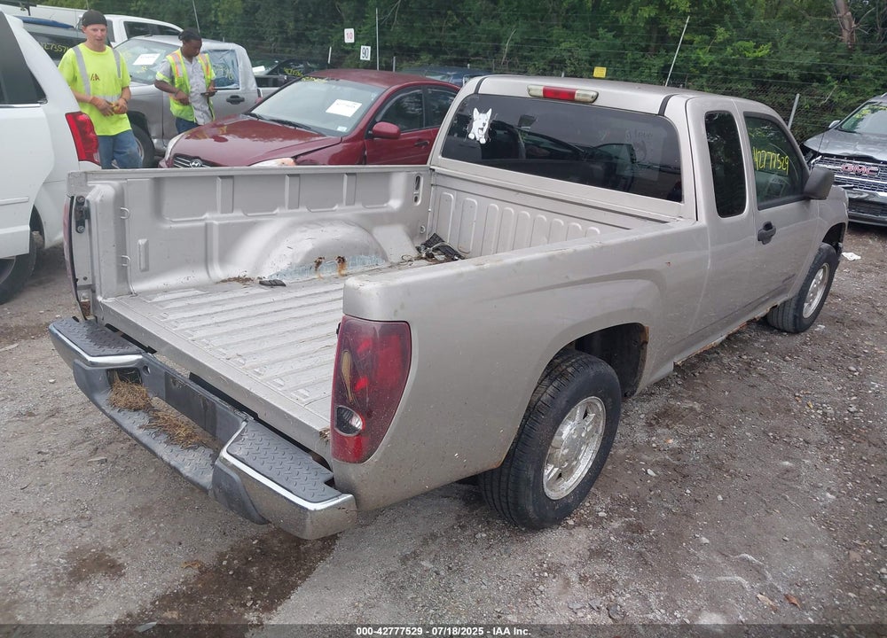 2005 CHEVROLET COLORADO LS VIN: 1GCCS196058208294
