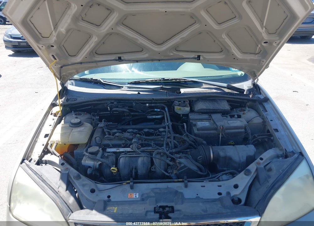 2006 FORD FOCUS VIN: 1FAHP34N56W205542