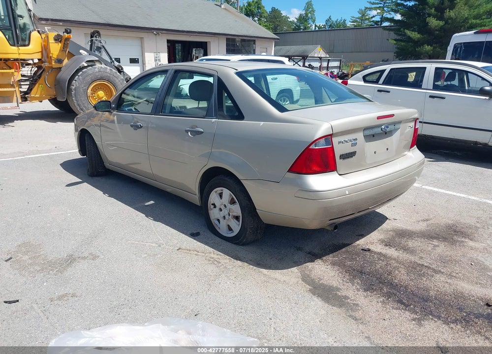 2006 FORD FOCUS VIN: 1FAHP34N56W205542