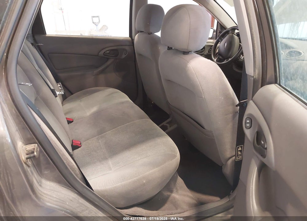 2002 FORD FOCUS SE VIN: 1FAFP34342W325154