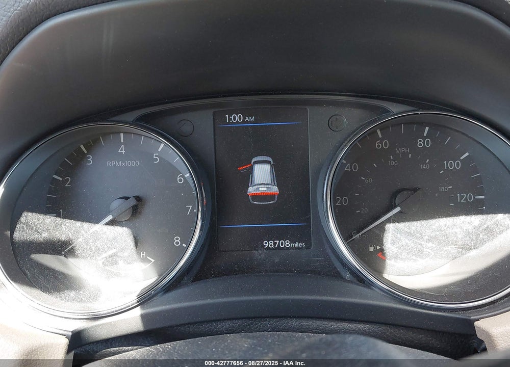 2019 NISSAN ROGUE VIN: 5N1AT2MT0KC718415