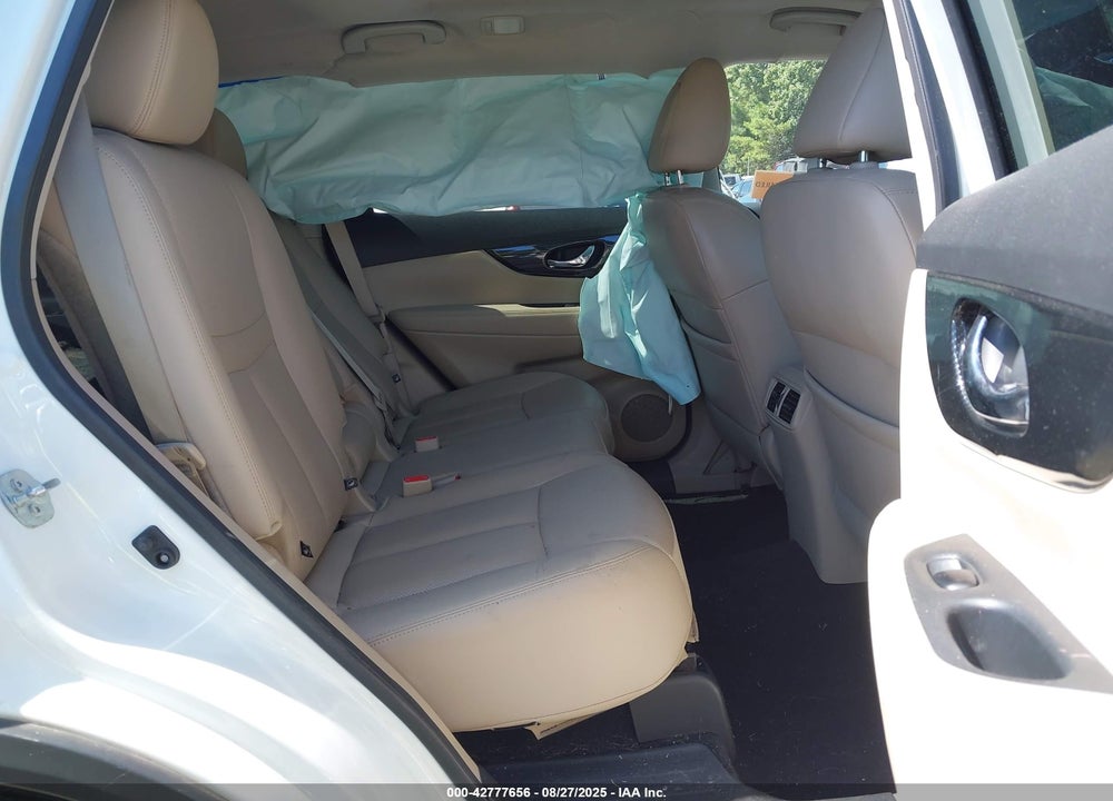 2019 NISSAN ROGUE VIN: 5N1AT2MT0KC718415