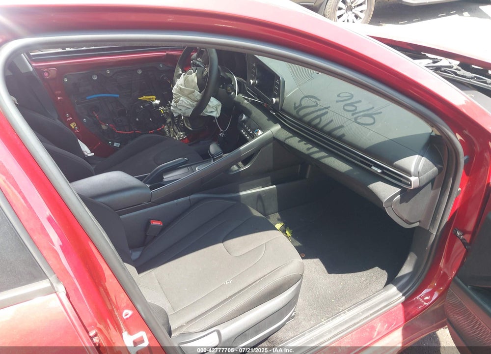 2023 HYUNDAI ELANTRA SEL VIN: KMHLM4AG5PU579196