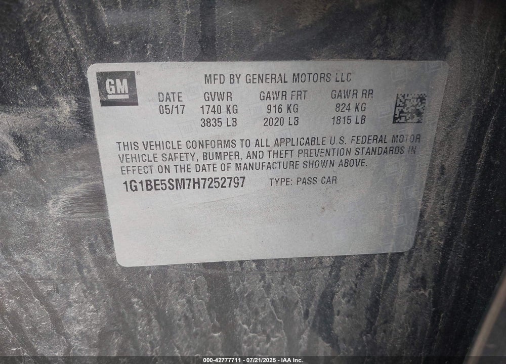 2017 CHEVROLET CRUZE VIN: 1G1BE5SM7H7252797