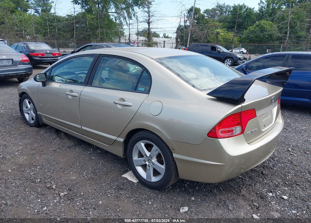 2008 HONDA CIVIC LX VIN: 1HGFA16518L021385