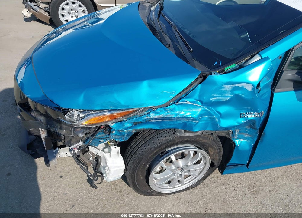 2022 TOYOTA PRIUS PRIME VIN: JTDKAMFP8N3209977