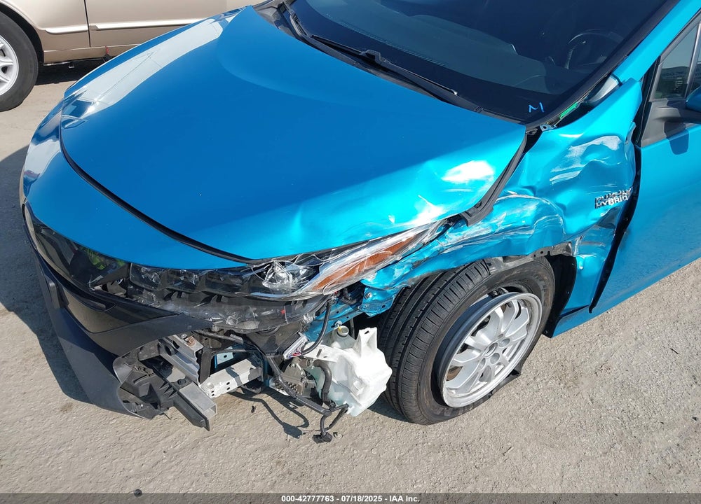 2022 TOYOTA PRIUS PRIME VIN: JTDKAMFP8N3209977