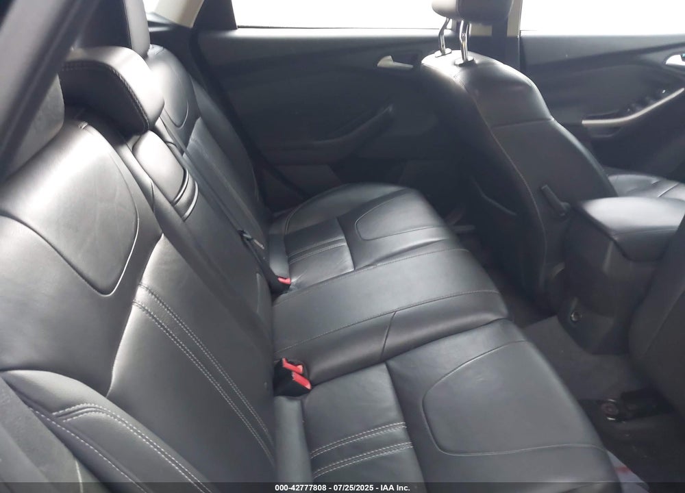2012 FORD FOCUS VIN: 1FAHP3M2XCL101437