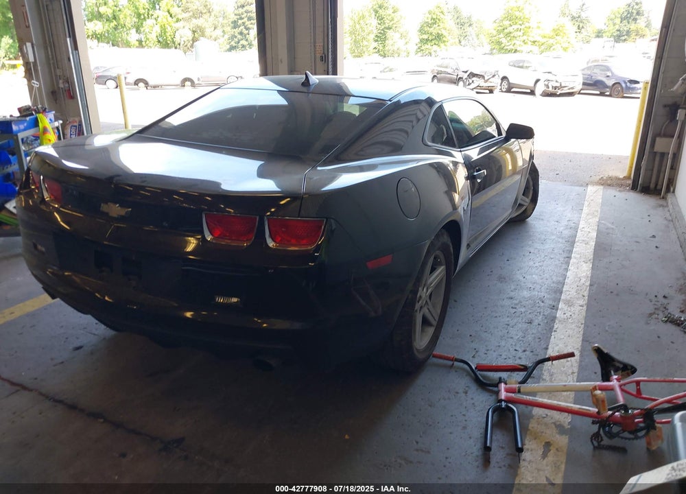 2011 CHEVROLET CAMARO 1LS VIN: 2G1FE1ED0B9125711
