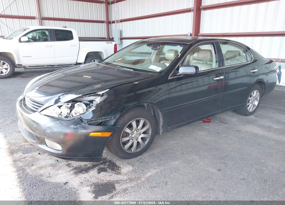 2002 LEXUS ES 300 VIN: JTHBF30G725010082