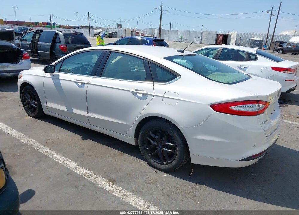 2016 FORD FUSION SE VIN: 3FA6P0HD9GR259860