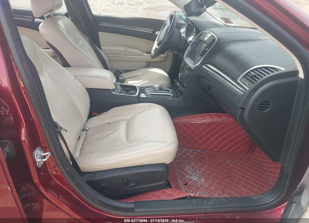 2016 CHRYSLER 300 VIN: 2C3CCAAG2GH343618