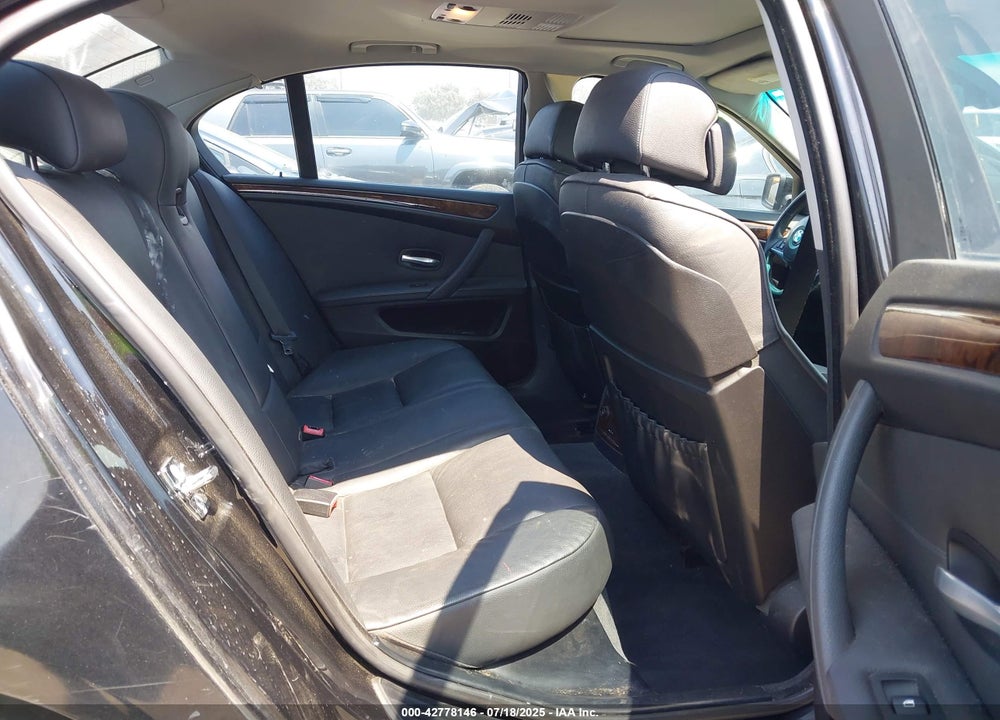 2008 BMW 5 SERIES VIN: WBANU53558CT08318